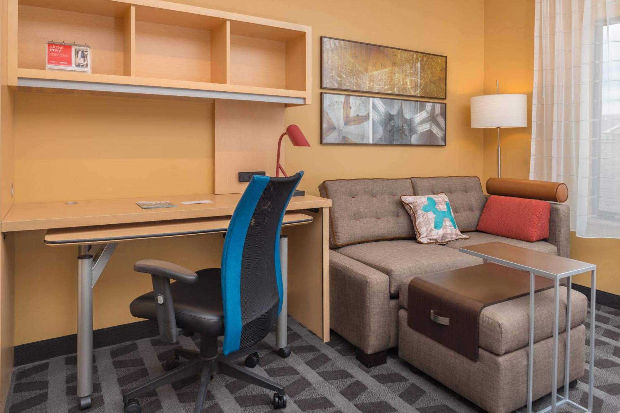 Towneplace Suites By Marriott New Hartford Екстер'єр фото