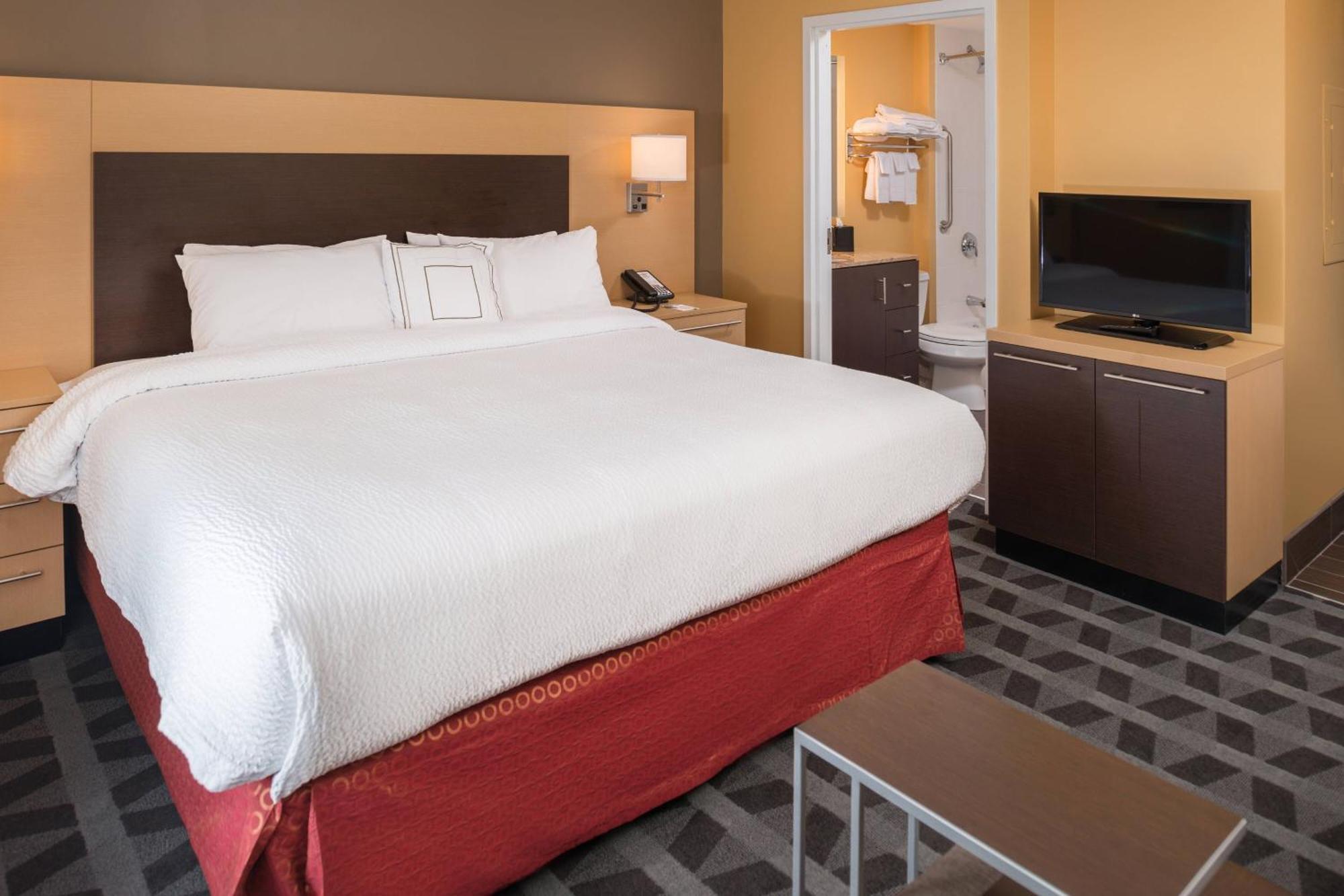 Towneplace Suites By Marriott New Hartford Екстер'єр фото
