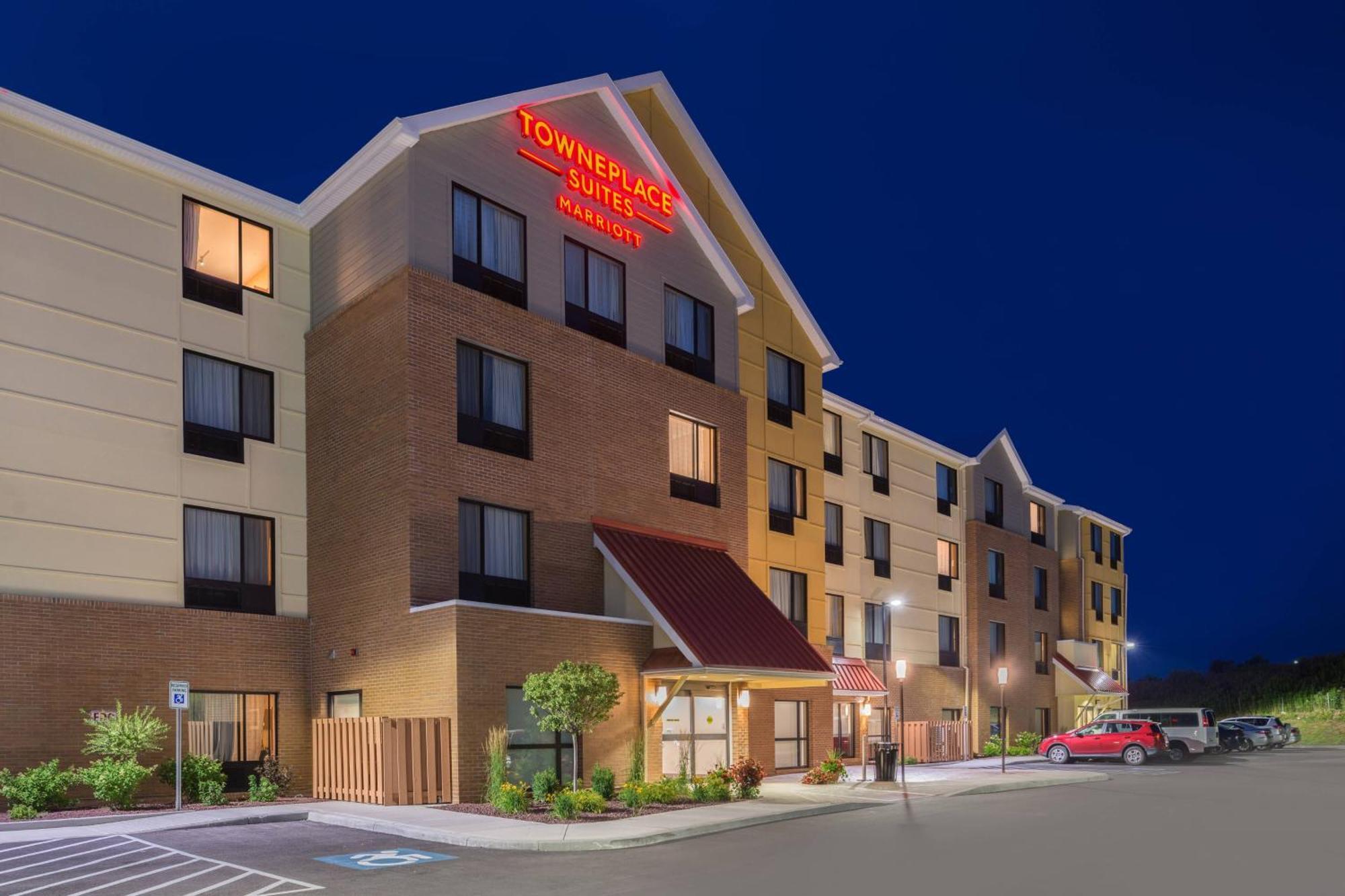 Towneplace Suites By Marriott New Hartford Екстер'єр фото